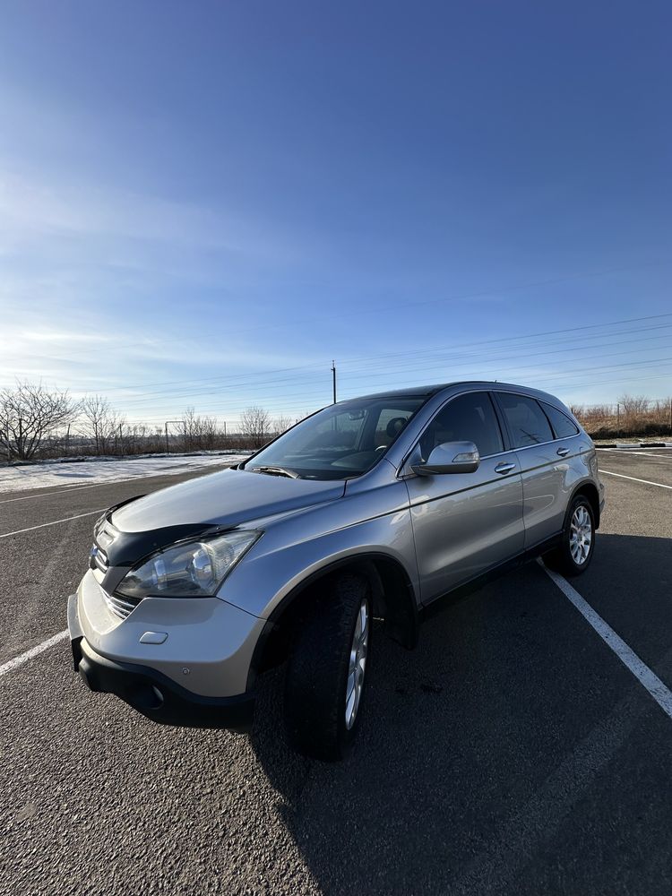 Продам Honda CR-V III