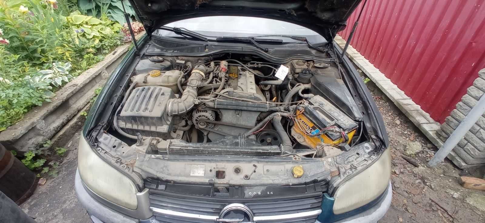 Opel Omega B 1994 року
