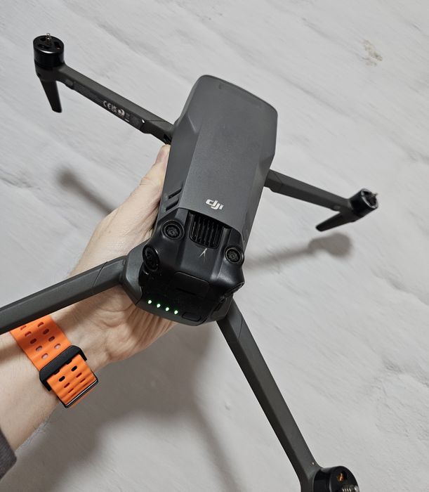 DJI Mavic 3 Standart (полностью рабочий, без нареканий)