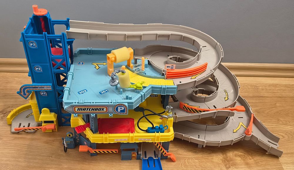 MATCHBOX 4-Poziomowy Garaż
