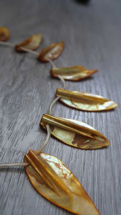 Naszyjnik muszle żółte metal biżuteria naturalna