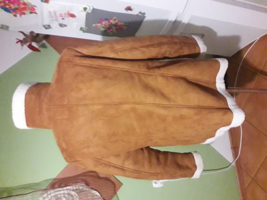 Śliczny kożuch kurtka ciepła futerko 44