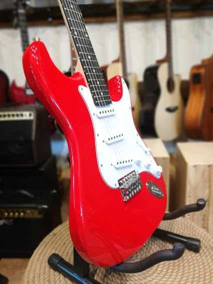 Prima ST350 RED gitara elektryczna typu stratocaster ST-350