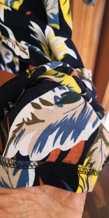 Calças largas - florais M/L