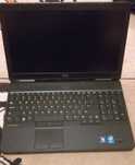 Laptop Dell uszkodzony