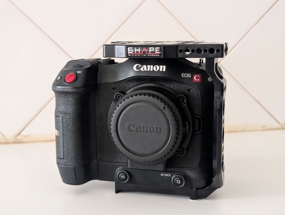 Canon EOS C70 com acessórios