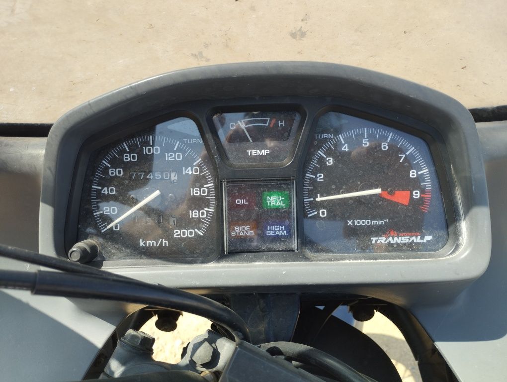 Honda Transalp 600