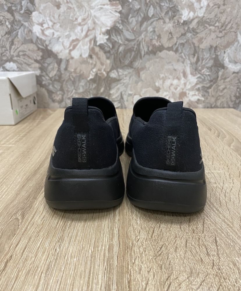 Skechers archfit р.37 мокасини сліпони кросівки