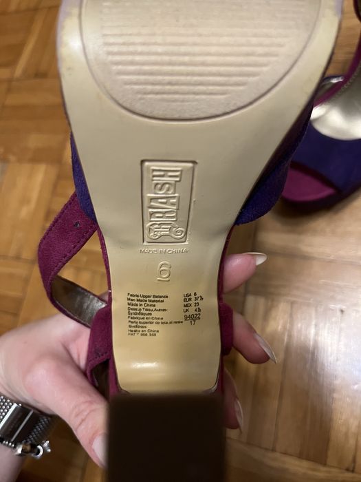 Buty na slupku i platformie