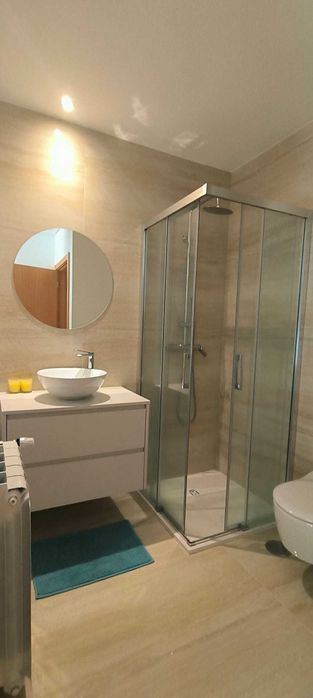 Quarto individual c/ WC privativa (suite)