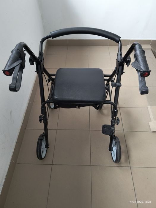 Balkonik do chodzenia.