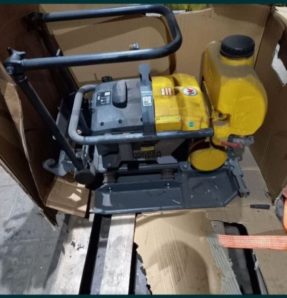 Wacker Neuson AP1850E,плита вібраційна акумуляторна
