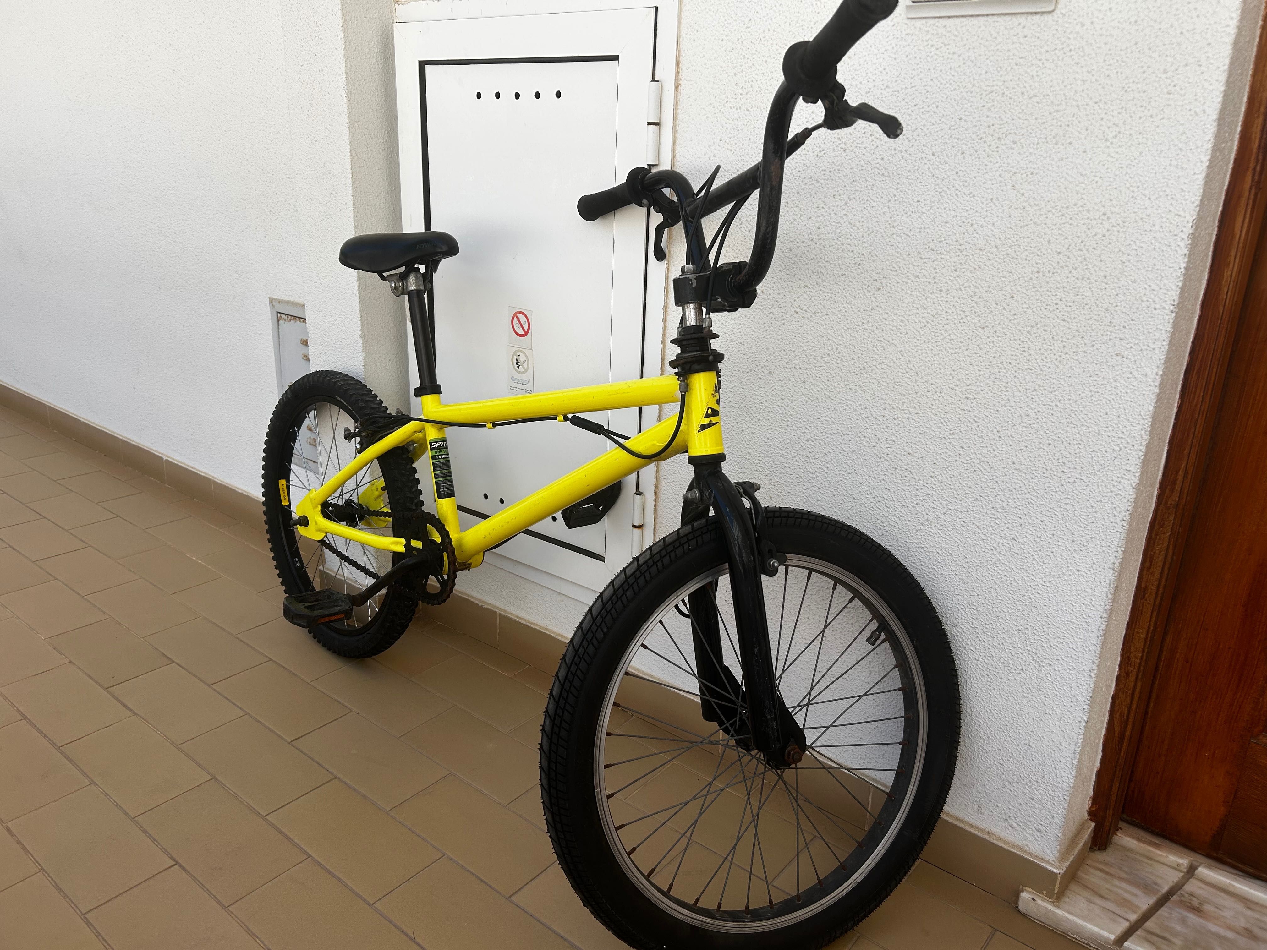 BMX manobras - muito. Nova!