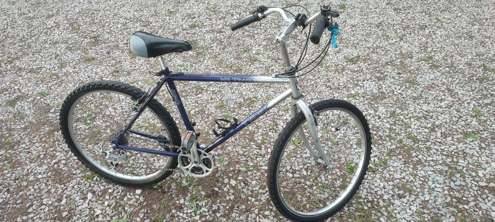 Rower Trek Cromoly 850, 26 cali, Shimano Nexave