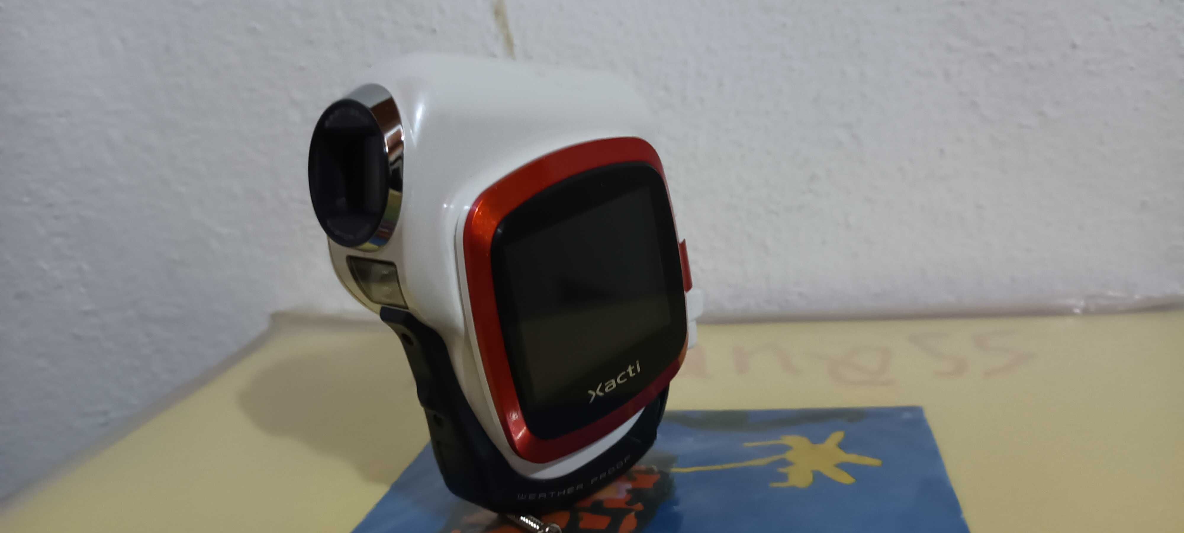 Câmera Sanyo X acti