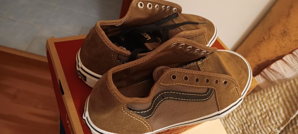 Vans número 42  em bom estado
