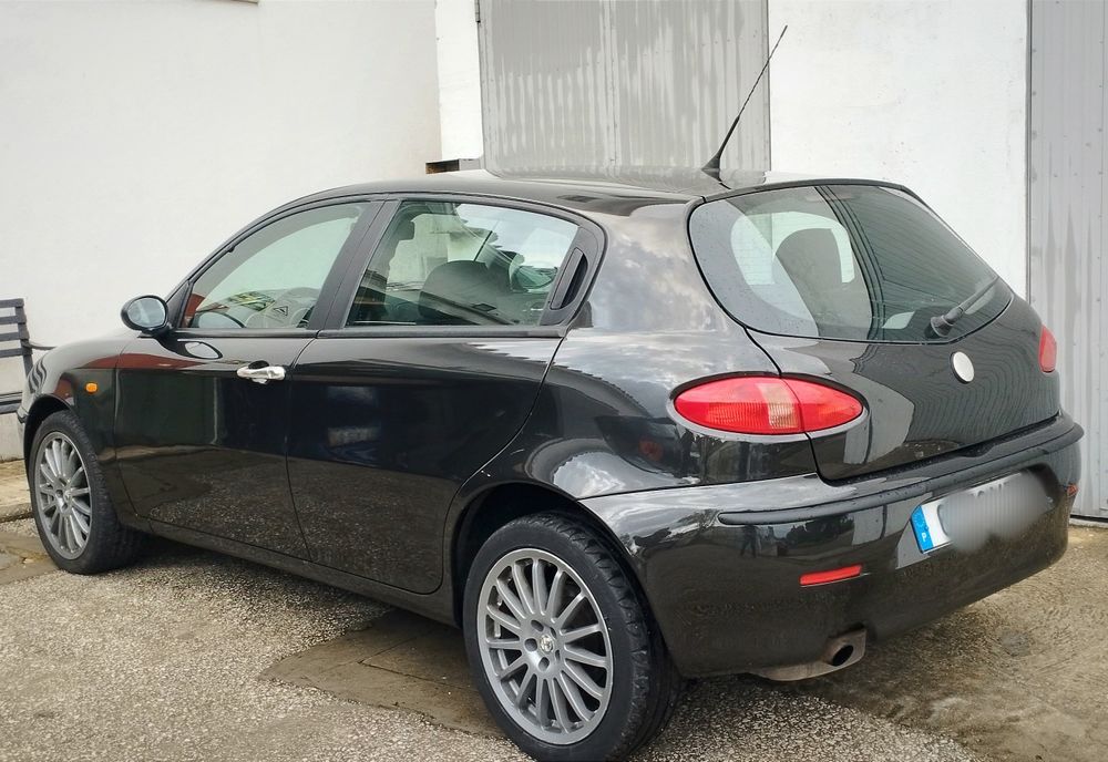 Alfa Romeo 147 1.9 JTD 16v (140cv), 163500km - pintura nova