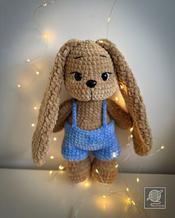 Królik króliczek maskotka na szydełku amigurumi