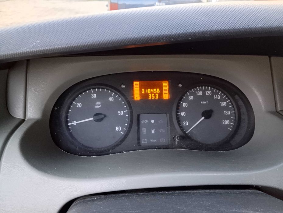 Vivaro 1.9 brygadówka, zabudowa holenderska