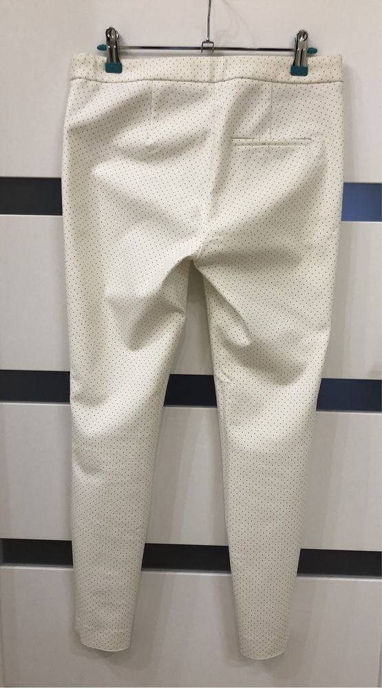 Spodnie cygaretki białe w czarne kropeczki srebrne zamki ZARA S 36