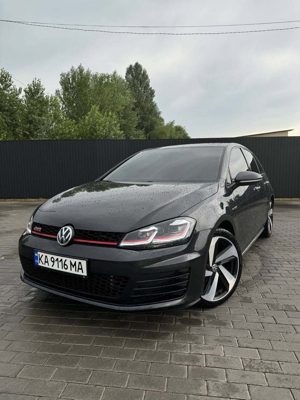 Volkswagen GTI 2015 2.0 бензин