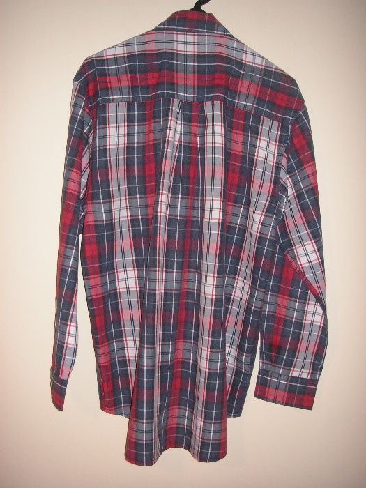 Camisa Pull&Bear, Dom Colletto, A&A - T/L e M