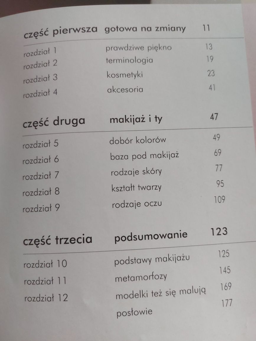 Książka ,,Jak być piękną -sekrety makijazu