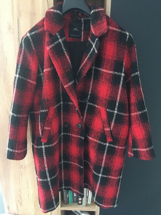 Plaszvz w czerwona krate  Zara roz L