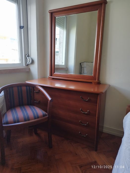 Quarto completo de casal com colchão