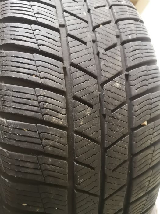 Felgi koła Ford z oponami Barum M+S 215/55/16 HXL