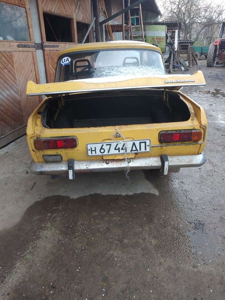 Продам москвича 2140