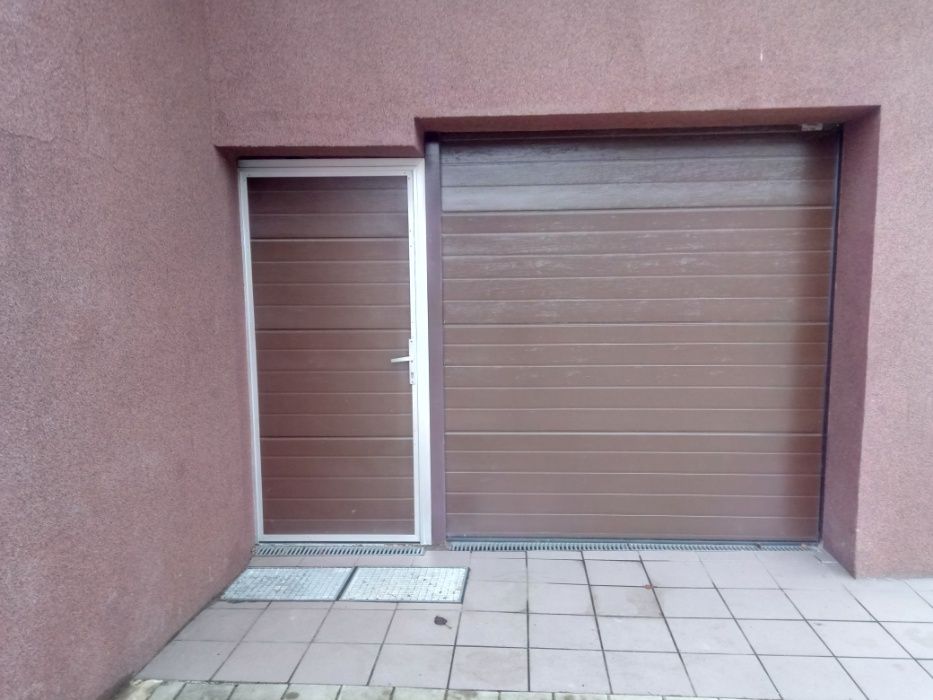 magazyn 160m2 z regałami Katowice Kostuchna