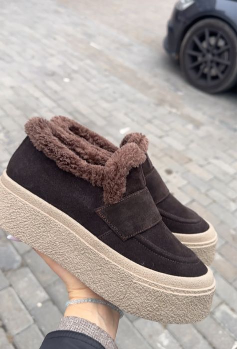 Лофери кросівки зима 37р