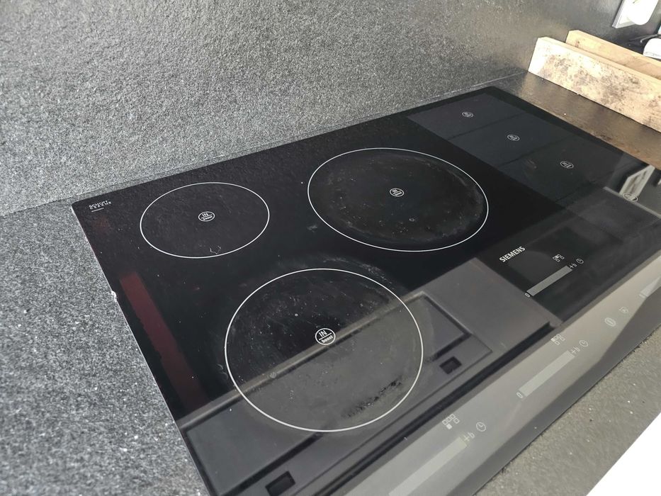 Płyta indukcyjna SIEMENS EH801SP17E