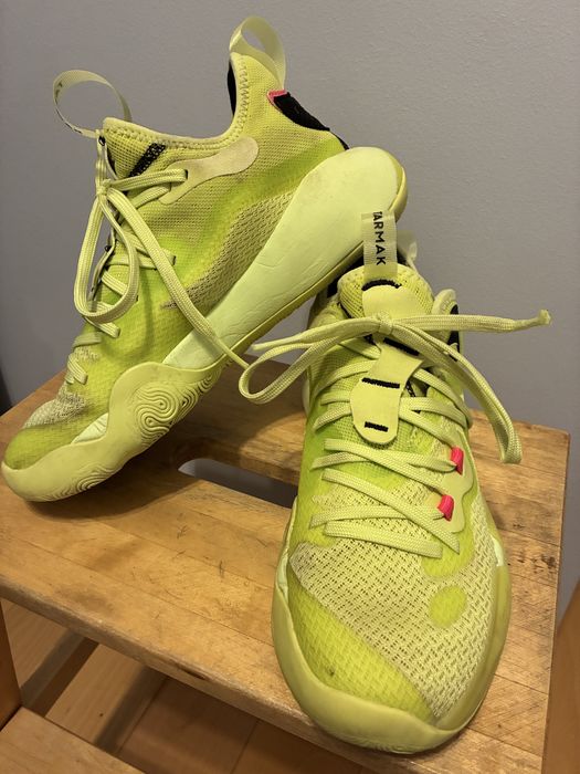 Buty do gry w koszykówkę Tarmak Decathlon Elevate SE500 rozmiar 39