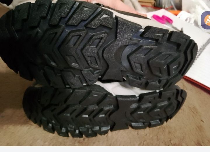 Buty dziecięce zimowe/ śniegowce rozmiar 28