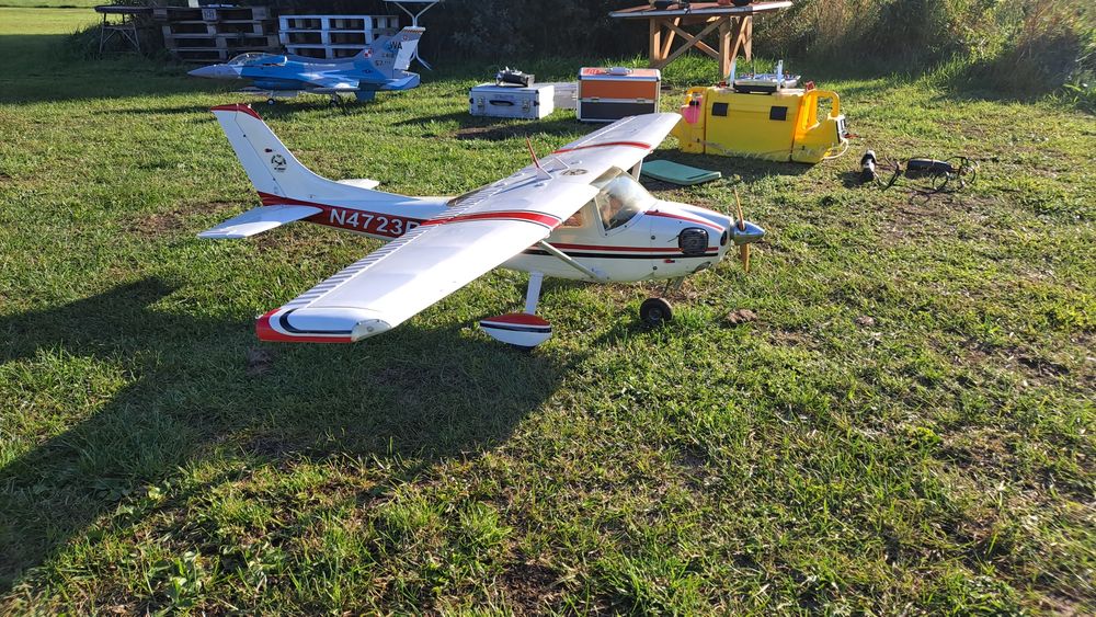 Model samolotu rc Cessna 182