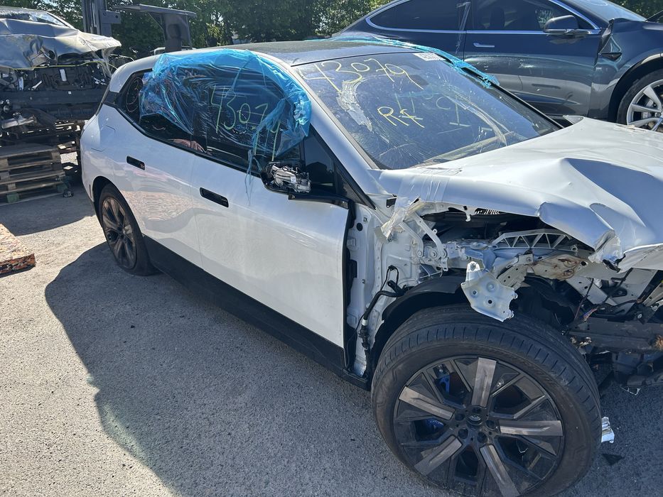 Продам запчастини бмв ix bmw ix в хорошому стані