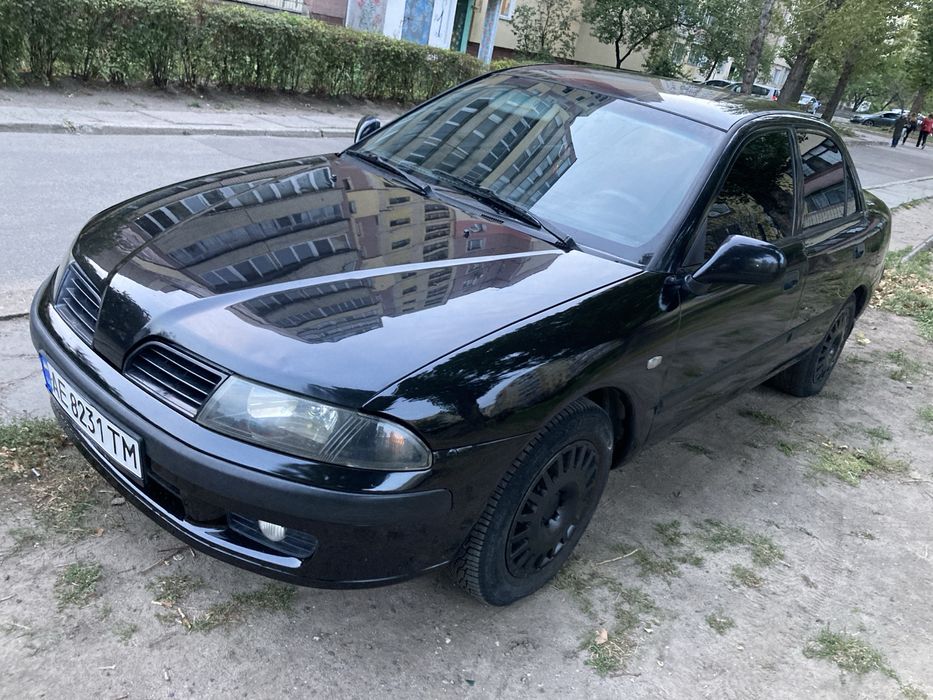 Mitsubishi Carisma
