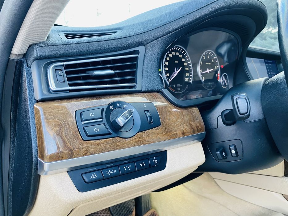 Продам Легендарную БМВ 750 , Полностью Обслужена в Идеальном Состоянии