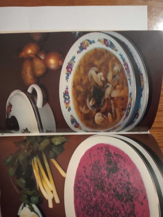 В. О. Циганенко, З. Х. Солових. Страви із фруктів та овочів