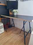 Mesa com cavalete