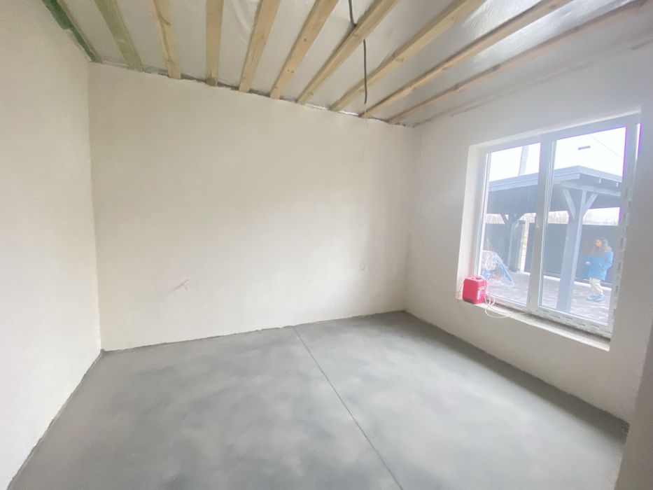 Одноповерховий будинок з чистовим оздобленням!