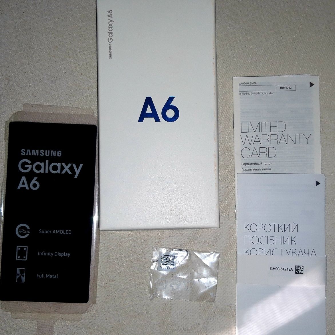 Смартфон SAMSUNG Galaxy A6