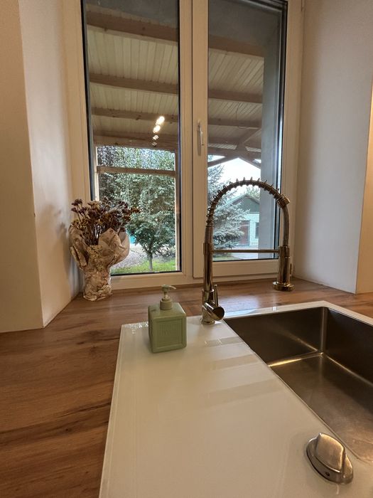 Довгострокова оренда будинку на Правому березі