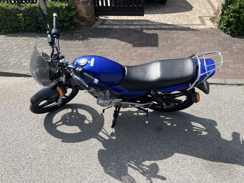 Yamaha ybr 125 na prawo jazdy kat B, mały przebieg.