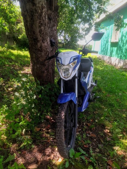 Продам мотоцикл Spark 125
