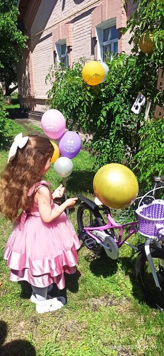 Плаття для дівчинки,святкова сукня