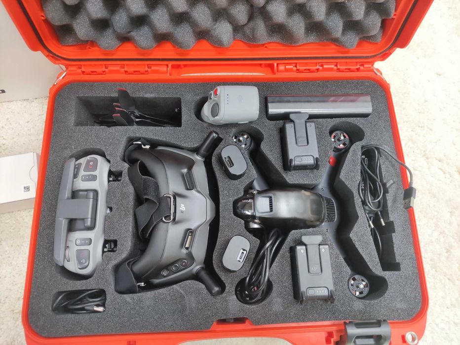 Квадрокоптер DJI FPV FD1W4K дрон с кейсом