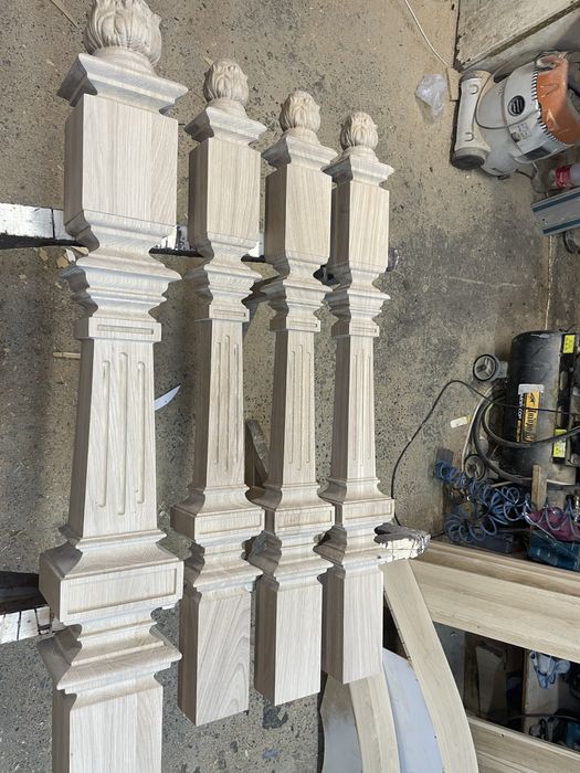Балясини,стовпи,різьблені
